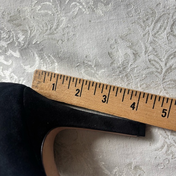 Madewell Black Suede Pumps, Size 9.5 - Picture 11 of 15